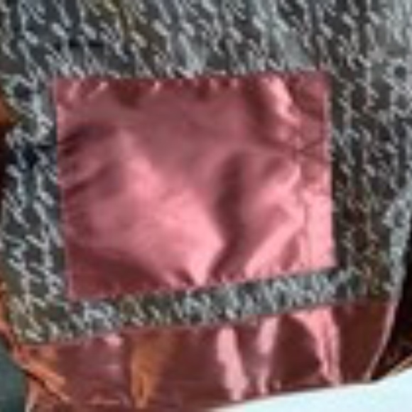 Karl Lagerfeld Women's Full Zip Burgundy Vest w Fringe Accents - Large - Picture 12 of 12